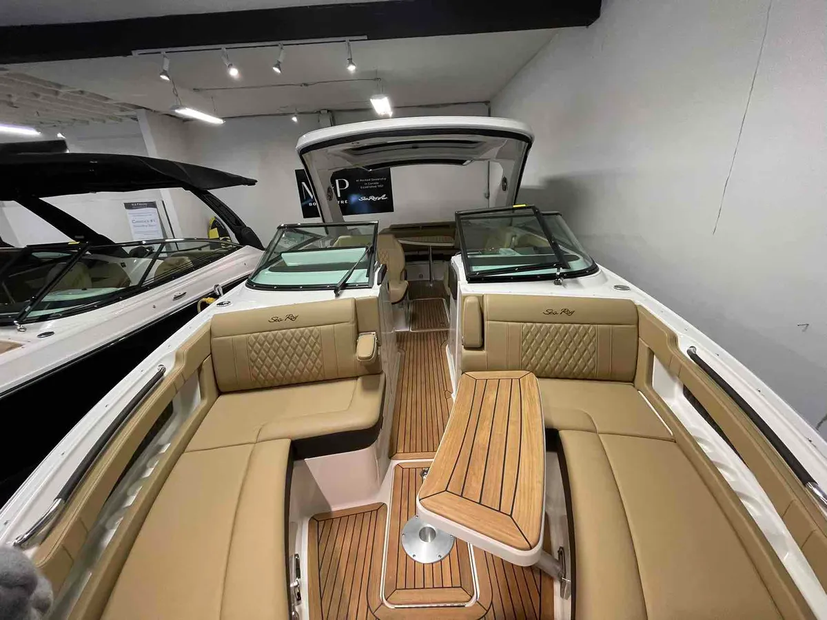 2024 Sea Ray SLX 310-21