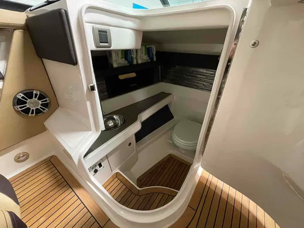 2024 Sea Ray SLX 310-16