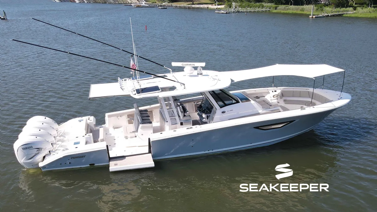 2024 Pursuit S 428