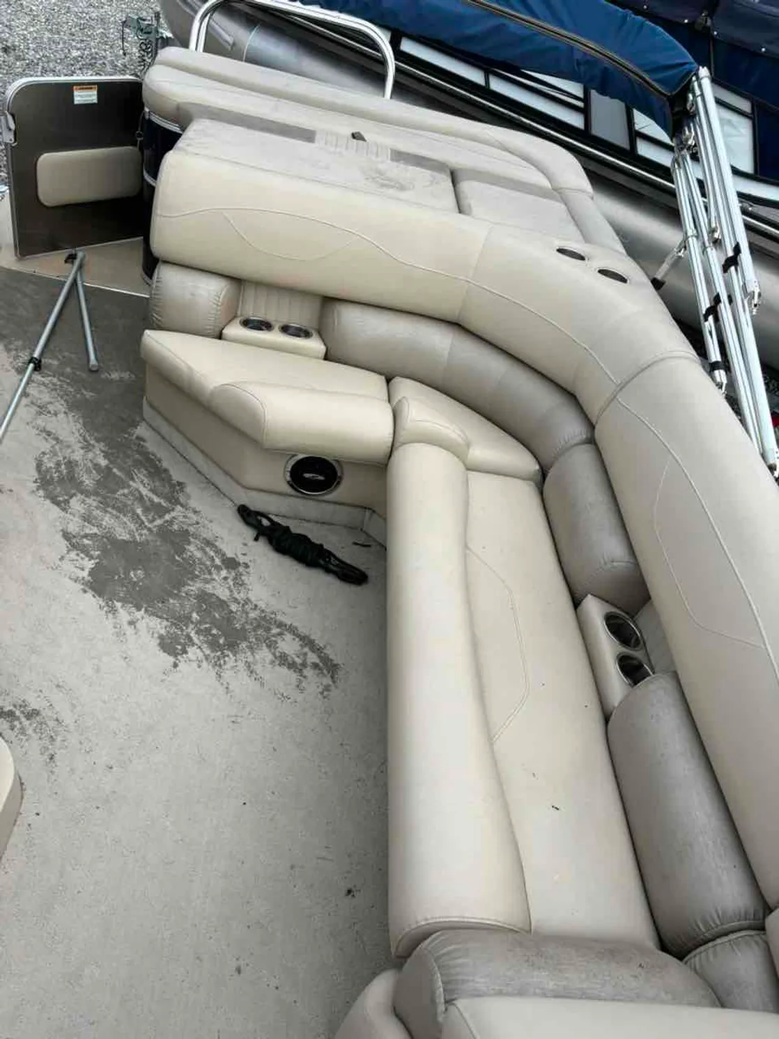 dummy-boat-img