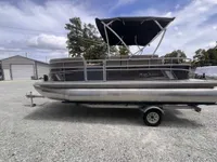 2024 SunChaser Vista 20 Fish-1