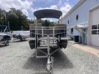 2024 SunChaser Vista 20 Fish-2