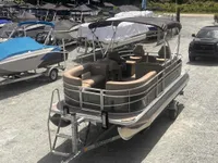 2024 SunChaser Vista 20 Fish-3