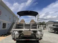 2024 SunChaser Vista 20 Fish-4
