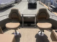 2024 SunChaser Vista 20 Fish-11