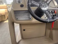 2024 SunChaser Vista 20 Fish-15
