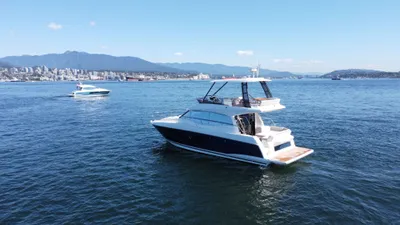 Pre-Owned 2022 Prestige 460 Fly for Sale | Vancouver, BC | M&P Yacht Centre | 66c3f5f4e5cbc1e689029bbd