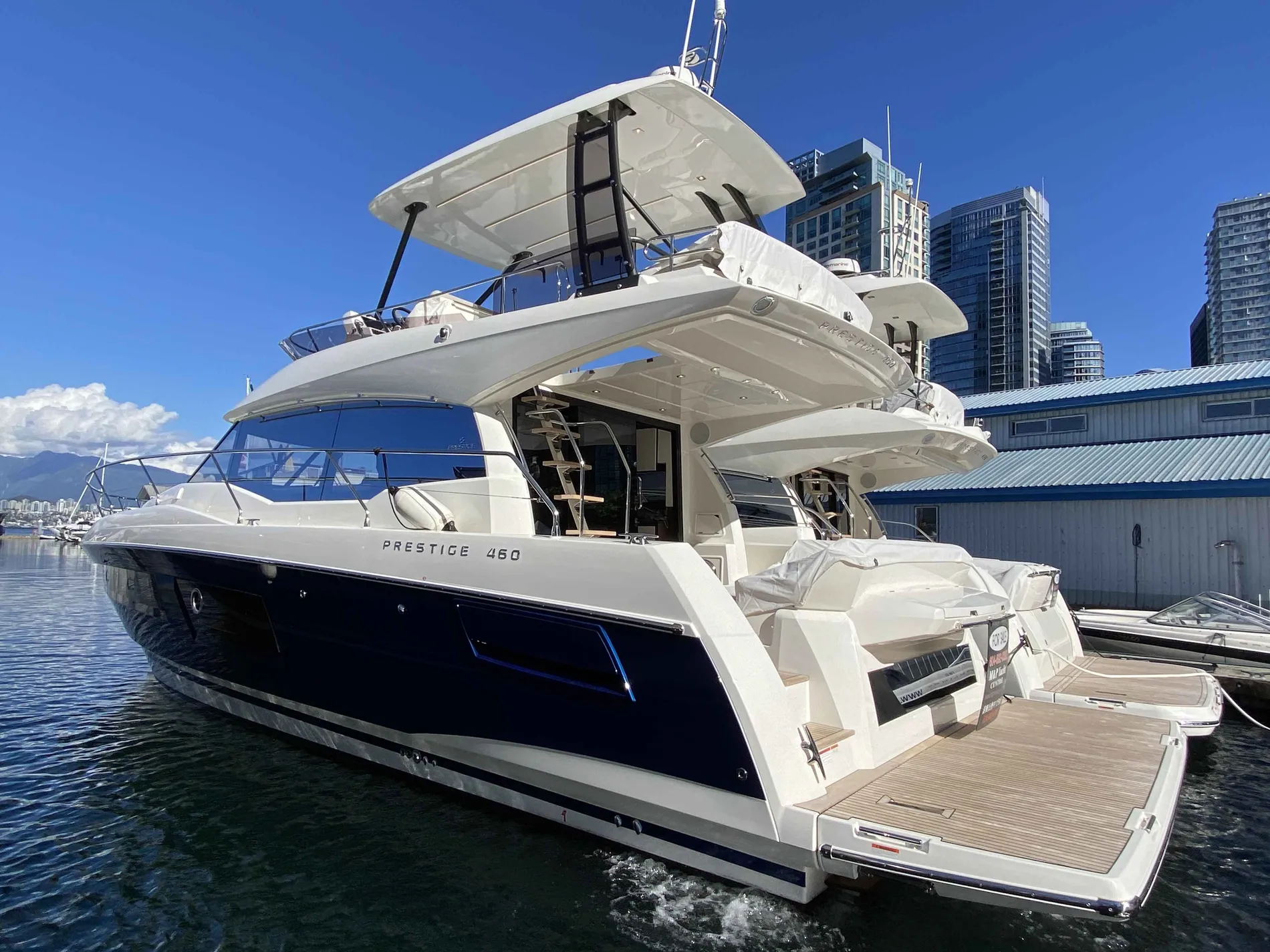 Pre-Owned 2022 Prestige 460 Fly for Sale | Vancouver, BC | M&P Yacht Centre | 66c3f5f4e5cbc1e689029bbd
