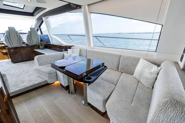 2024 Fairline PHANTOM 65 detail image 22