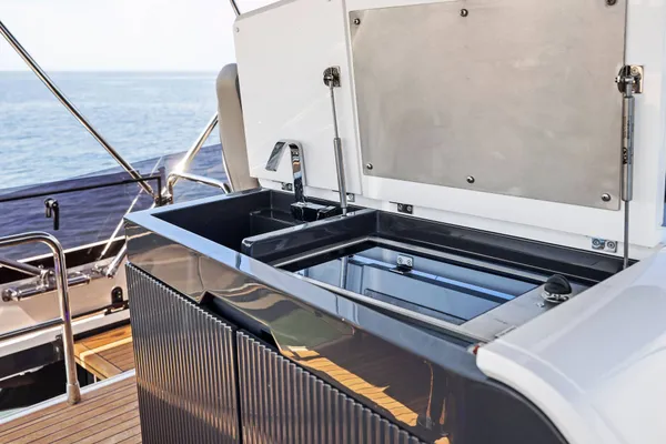 2024 Fairline PHANTOM 65 detail image 51