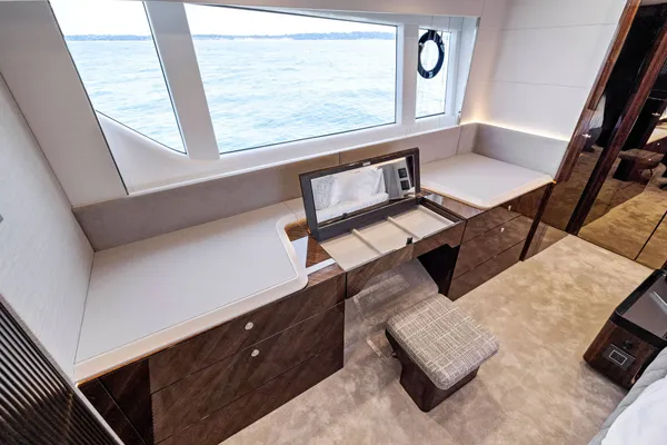 2024 Fairline PHANTOM 65 detail image 44