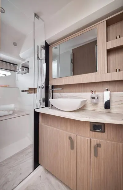 New 2027 Prestige F-Line: F5.7 for Sale | Vancouver, BC | M&P Yacht Centre | 66e9de92a7398bc5ef0e4883