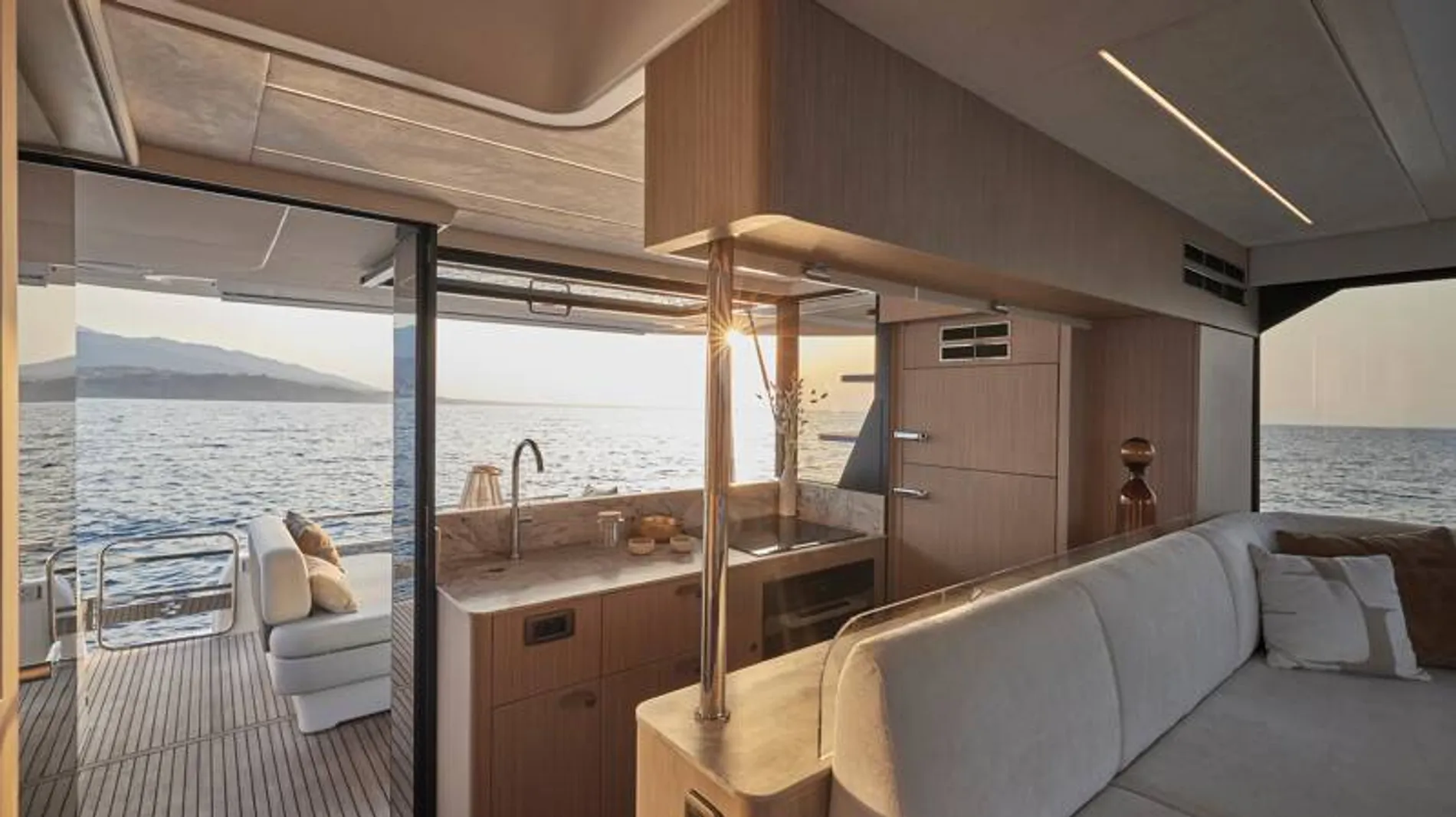 New 2027 Prestige F-Line: F5.7 for Sale | Vancouver, BC | M&P Yacht Centre | 66e9de92a7398bc5ef0e4883