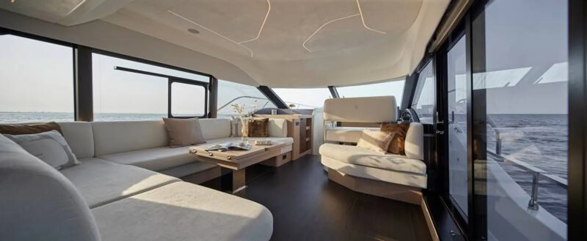 New 2027 Prestige F-Line: F5.7 for Sale | Vancouver, BC | M&P Yacht Centre | 66e9de92a7398bc5ef0e4883