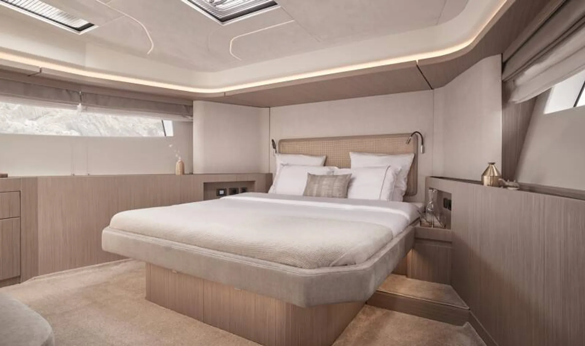 New 2027 Prestige F-Line: F5.7 for Sale | Vancouver, BC | M&P Yacht Centre | 66e9de92a7398bc5ef0e4883