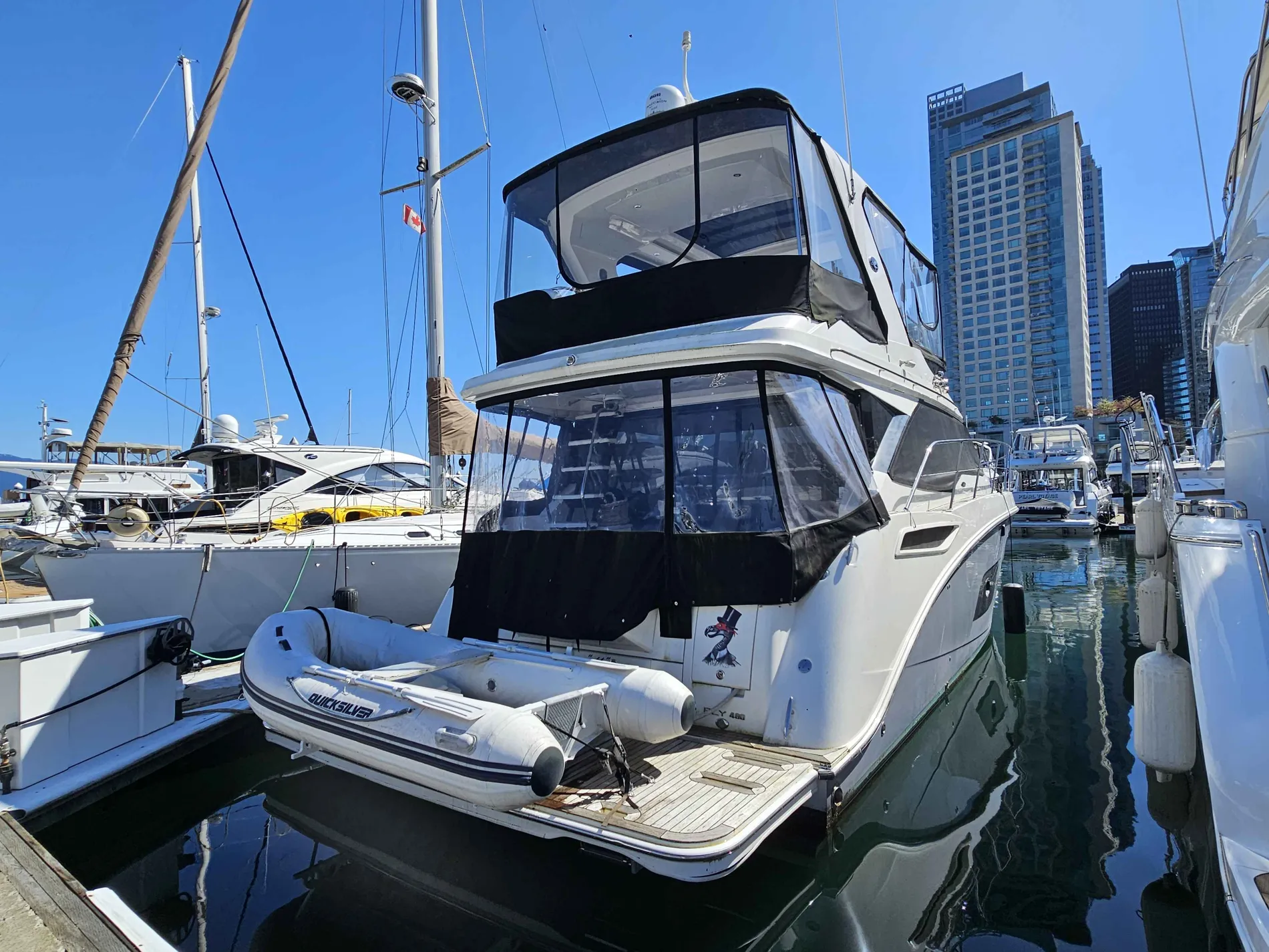 Pre-Owned 2018 Sea ray 460 Fly for Sale | Vancouver, BC | M&P Yacht Centre | 66ecfa72919c1d8b990e22f0