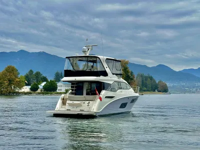 Pre-Owned 2018 Sea ray 460 Fly for Sale | Vancouver, BC | M&P Yacht Centre | 66ecfa72919c1d8b990e22f0