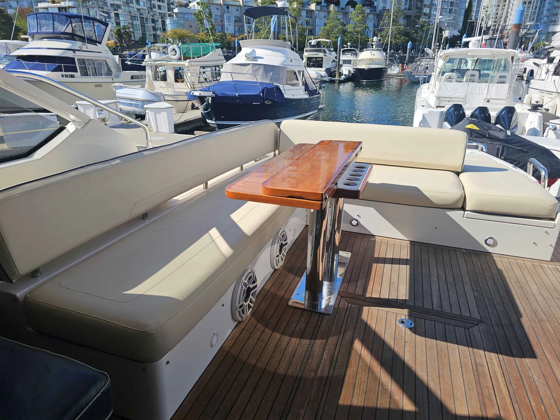 Pre-Owned 2016 Fairline Targa 53 GT for Sale | Vancouver, BC | M&P Yacht Centre | 66f5ef268b31e8f29a0544cc