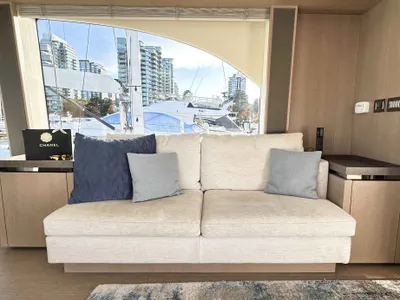Pre-Owned 2020 Monte carlo yachts MCY 70 for Sale | Vancouver, BC | M&P Yacht Centre | 671c41a6e0487651320fbc50