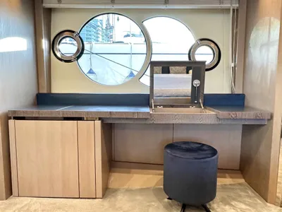 Pre-Owned 2020 Monte carlo yachts MCY 70 for Sale | Vancouver, BC | M&P Yacht Centre | 671c41a6e0487651320fbc50