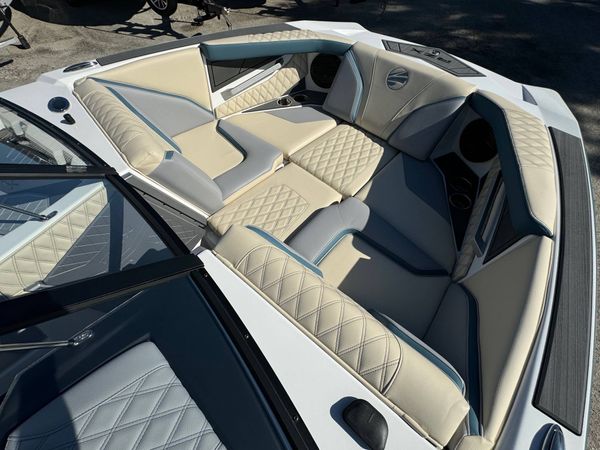 2025 Tige 22RZX-8
