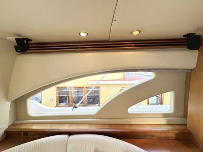 Pre-Owned 2011 Azimut 55E for Sale | Vancouver, BC | M&P Yacht Centre | 67568c362d1d176a550650bf