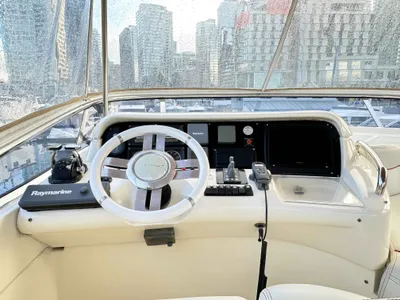 Pre-Owned 2011 Azimut 55E for Sale | Vancouver, BC | M&P Yacht Centre | 67568c362d1d176a550650bf