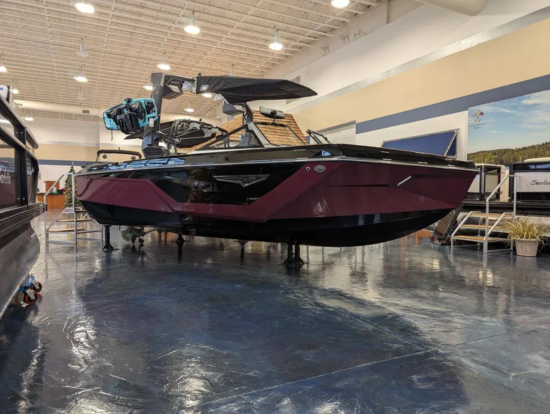 2025 Nautique S230 Boat