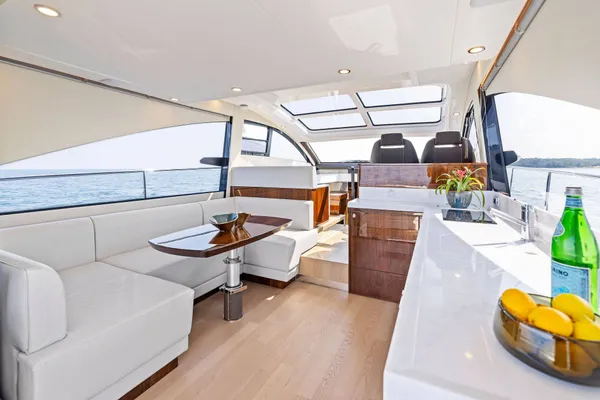2025 Fairline TARGA 50 GT detail image 16