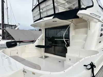 Pre-Owned 2002 Sea ray 560 Sedan Bridge for Sale | Vancouver, BC | M&P Yacht Centre | 678c2da7dd2070a5b007d17f