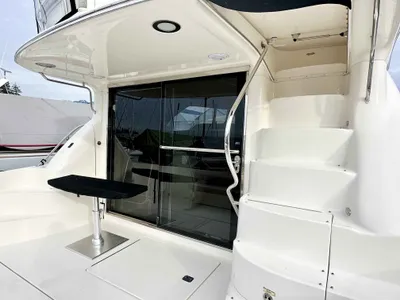 Pre-Owned 2002 Sea ray 560 Sedan Bridge for Sale | Vancouver, BC | M&P Yacht Centre | 678c2da7dd2070a5b007d17f