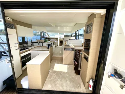 Pre-Owned 2023 Prestige F-Line:520 Fly for Sale | Vancouver, BC | M&P Yacht Centre | 680c1a1f2946740a8d020b33