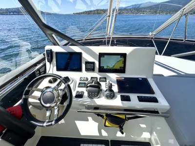 Pre-Owned 2023 Prestige F-Line:520 Fly for Sale | Vancouver, BC | M&P Yacht Centre | 680c1a1f2946740a8d020b33