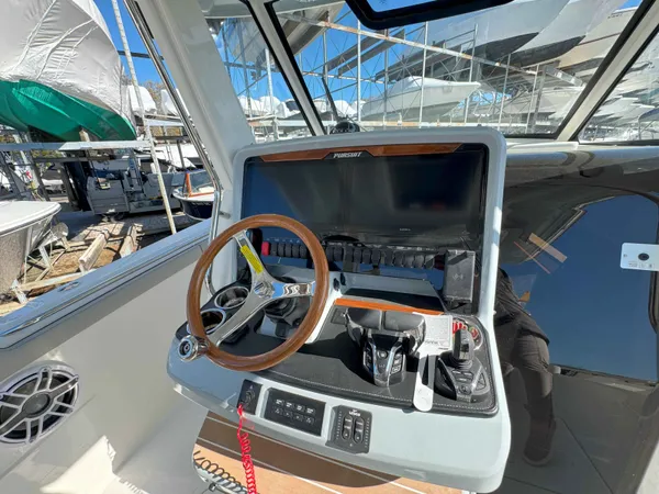 2025 Pursuit S 328 detail image 24
