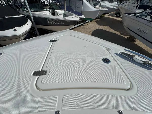 2025 Pursuit S 328 detail image 35
