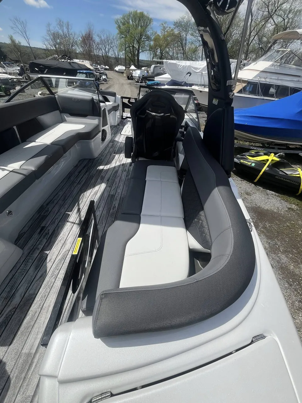 2025 Veranda V ONE 25-20