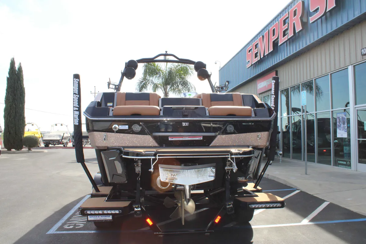 2024 Malibu Wakesetter 25 LSV-19