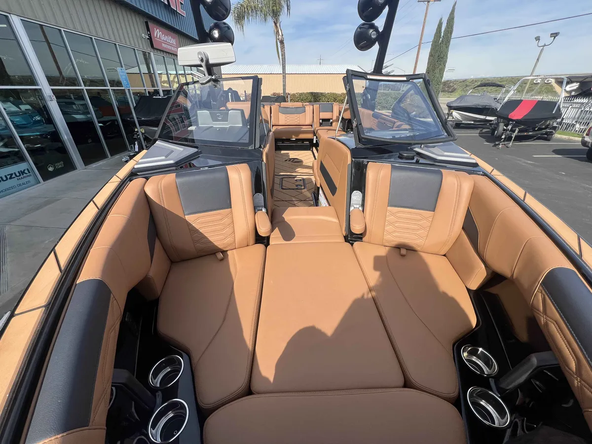 2024 Malibu Wakesetter 25 LSV-7