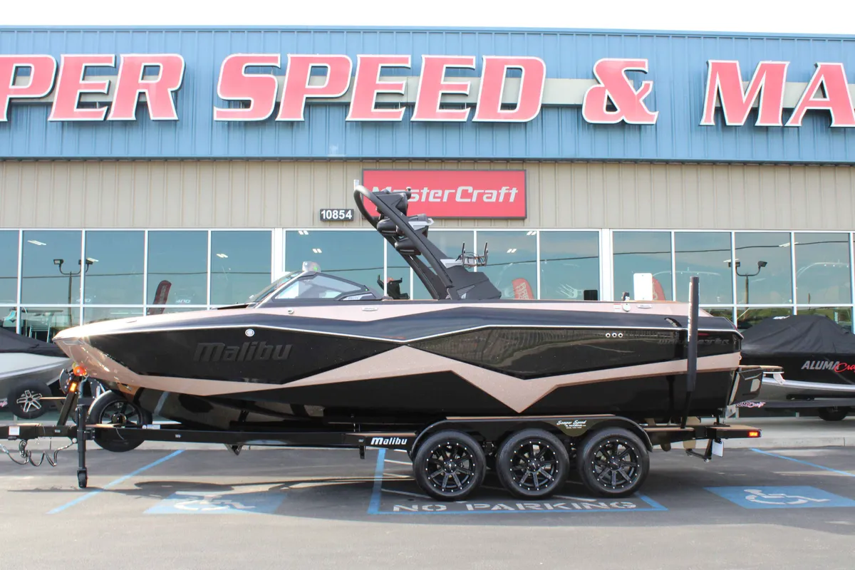 2024 Malibu Wakesetter 25 LSV-20
