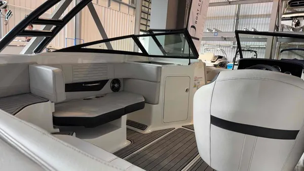 2023 Sea Ray 190SPX-12