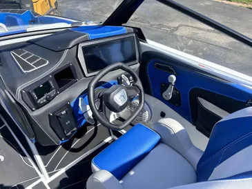 2025 Centurion FE25-17