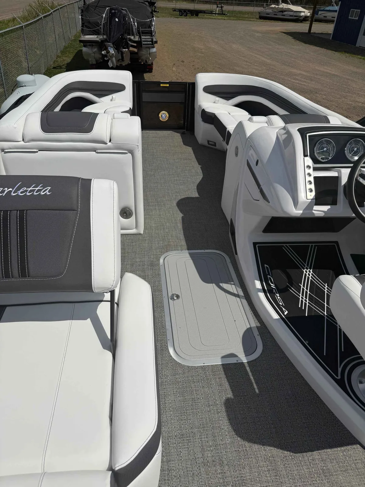 boat-carouselImage-image