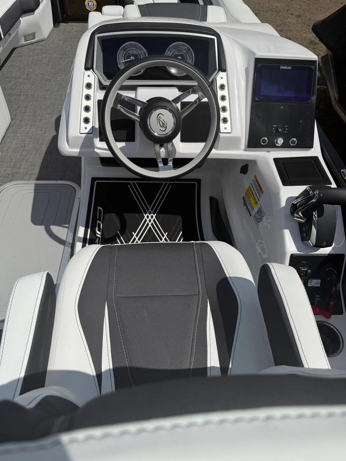 boat-carouselImage-image