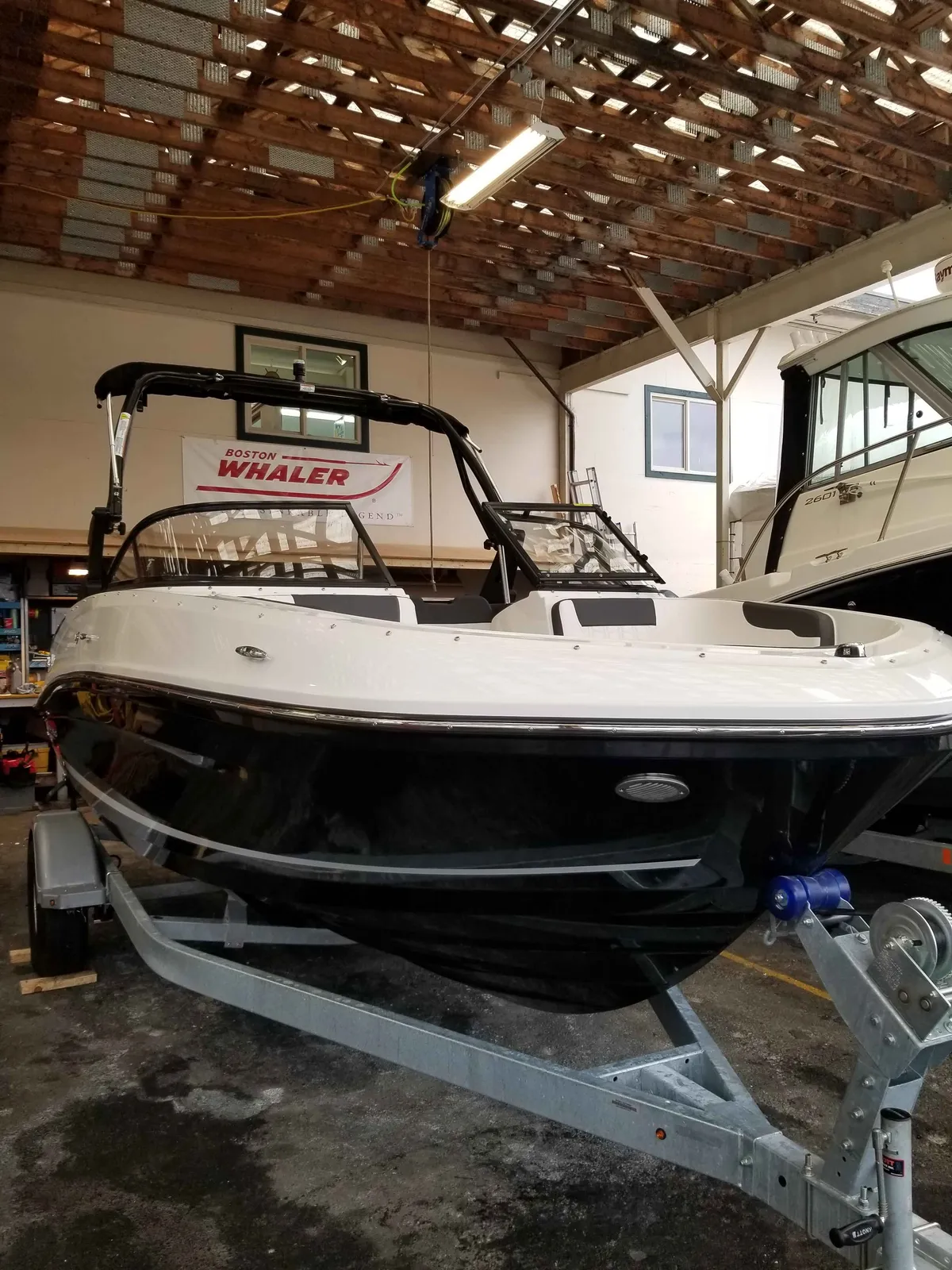2022 Bayliner VR5-2