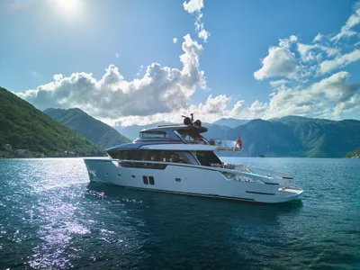 Pre-Owned 2020 Sanlorenzo SX88 for Sale | Vancouver, BC | M&P Yacht Centre | 6840d55e2f5140ce4803efcc