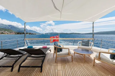 Pre-Owned 2020 Sanlorenzo SX88 for Sale | Vancouver, BC | M&P Yacht Centre | 6840d55e2f5140ce4803efcc