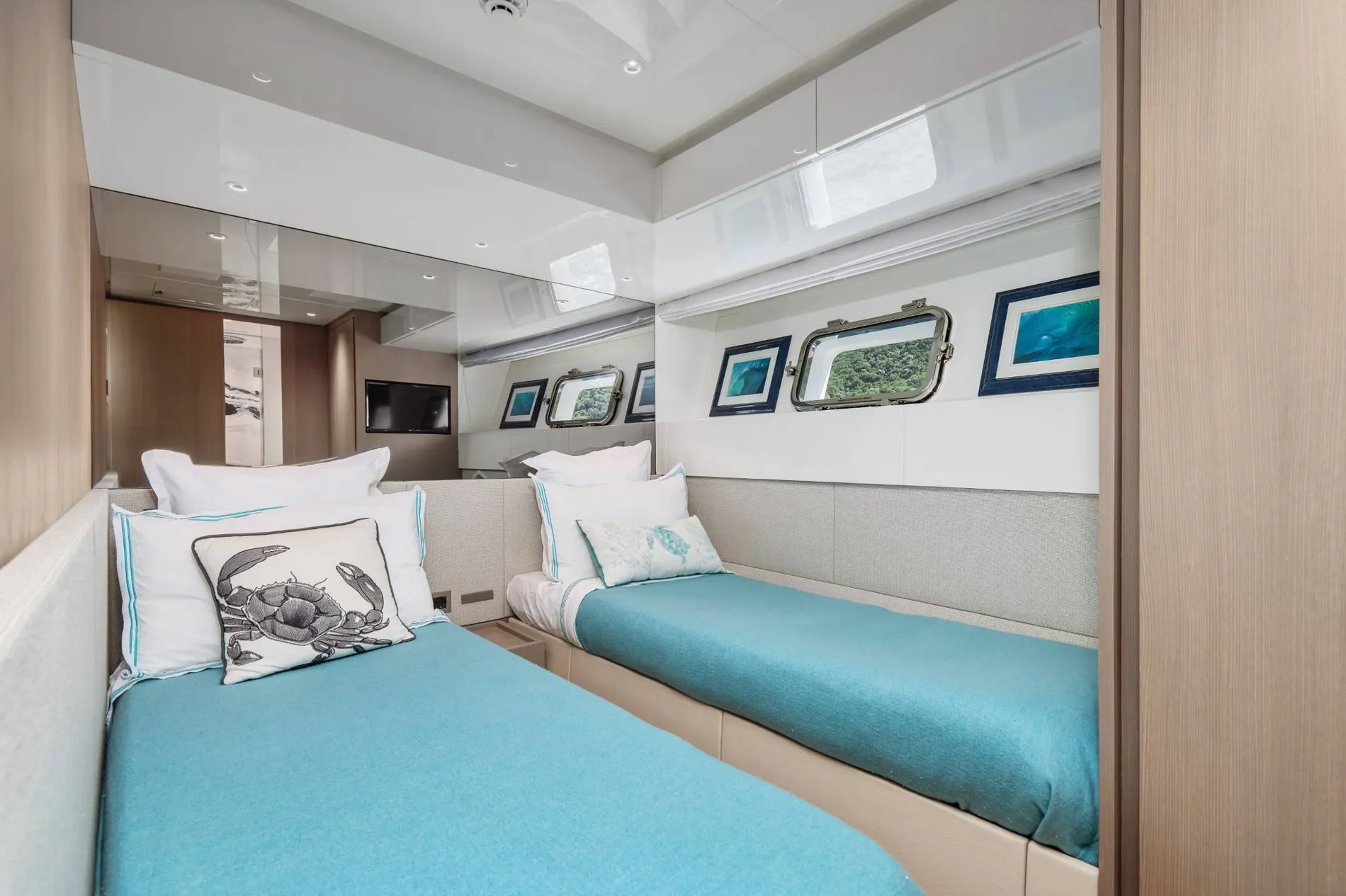 Pre-Owned 2020 Sanlorenzo SX88 for Sale | Vancouver, BC | M&P Yacht Centre | 6840d55e2f5140ce4803efcc