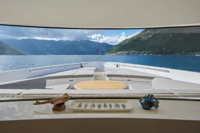 Pre-Owned 2020 Sanlorenzo SX88 for Sale | Vancouver, BC | M&P Yacht Centre | 6840d55e2f5140ce4803efcc