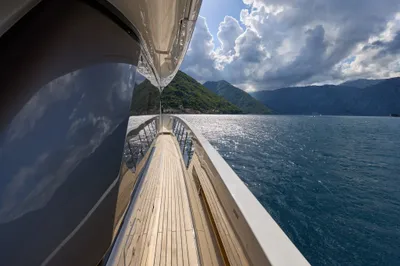 Pre-Owned 2020 Sanlorenzo SX88 for Sale | Vancouver, BC | M&P Yacht Centre | 6840d55e2f5140ce4803efcc