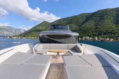 Pre-Owned 2020 Sanlorenzo SX88 for Sale | Vancouver, BC | M&P Yacht Centre | 6840d55e2f5140ce4803efcc